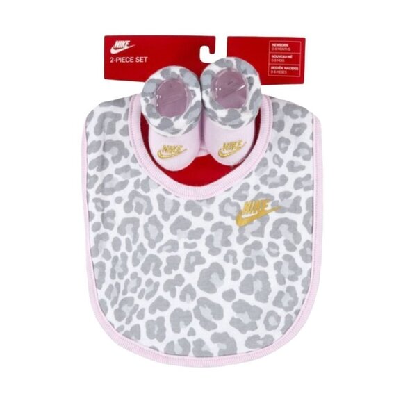Nike Baby Girl Pink Animal Print Bib + Booties Set - Picture 1 of 6